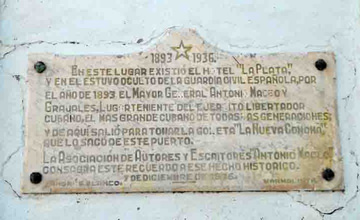 Plaque commemorating General Antonio Maceo's presence in Cienfuegos, Cuba.