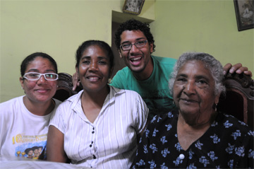 The Cossio Family, Zaña, Peru